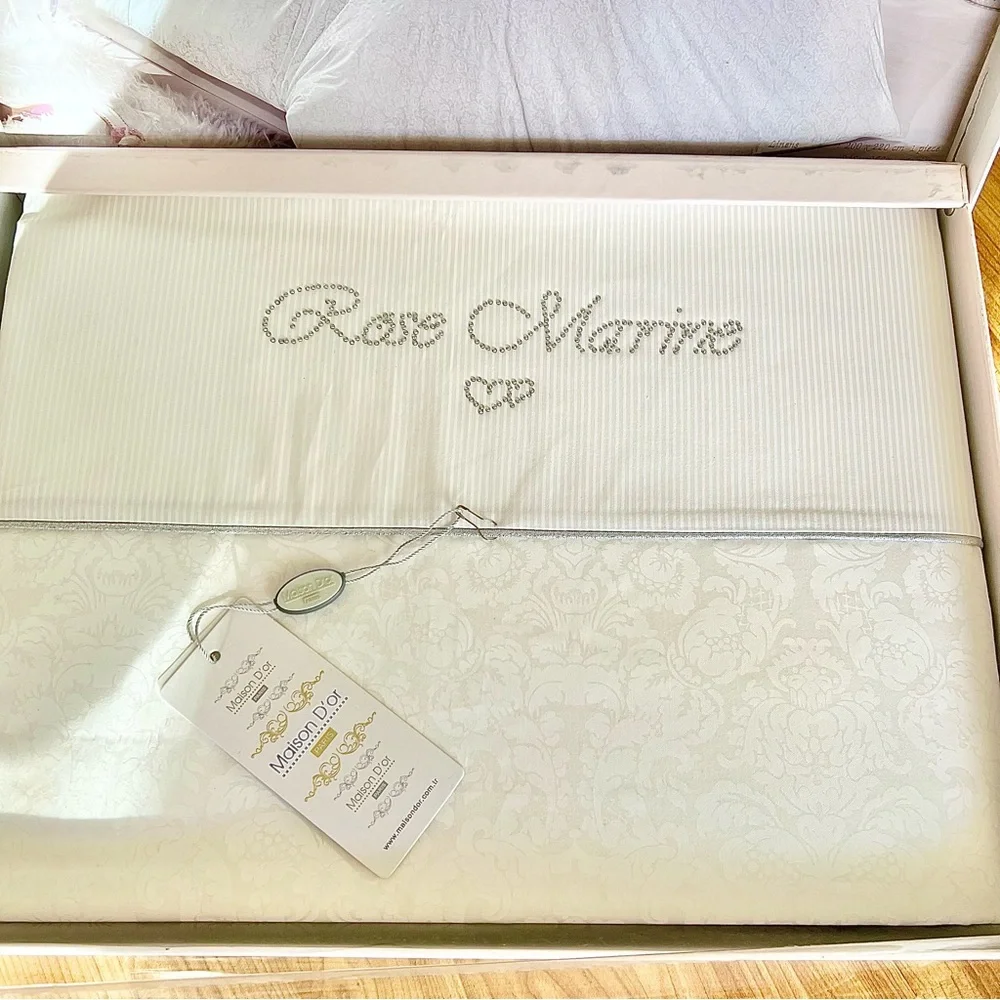 Maison D’or cotton high quality bed set decorated with crystals